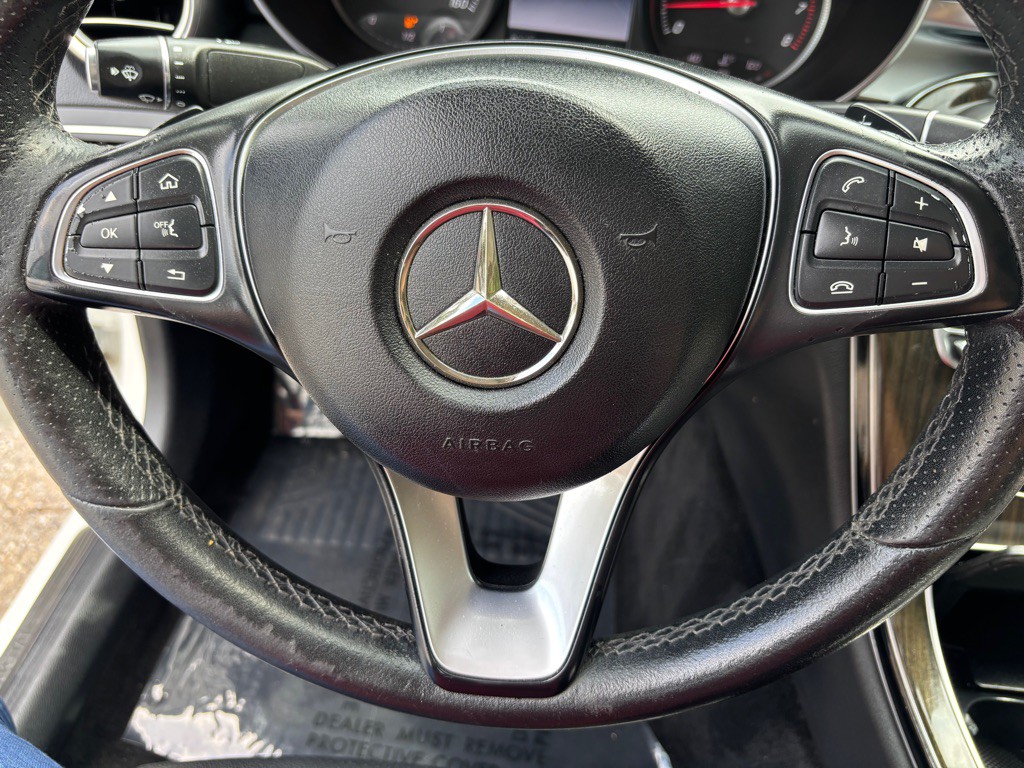 2017 Mercedes-Benz C-Class Image 50