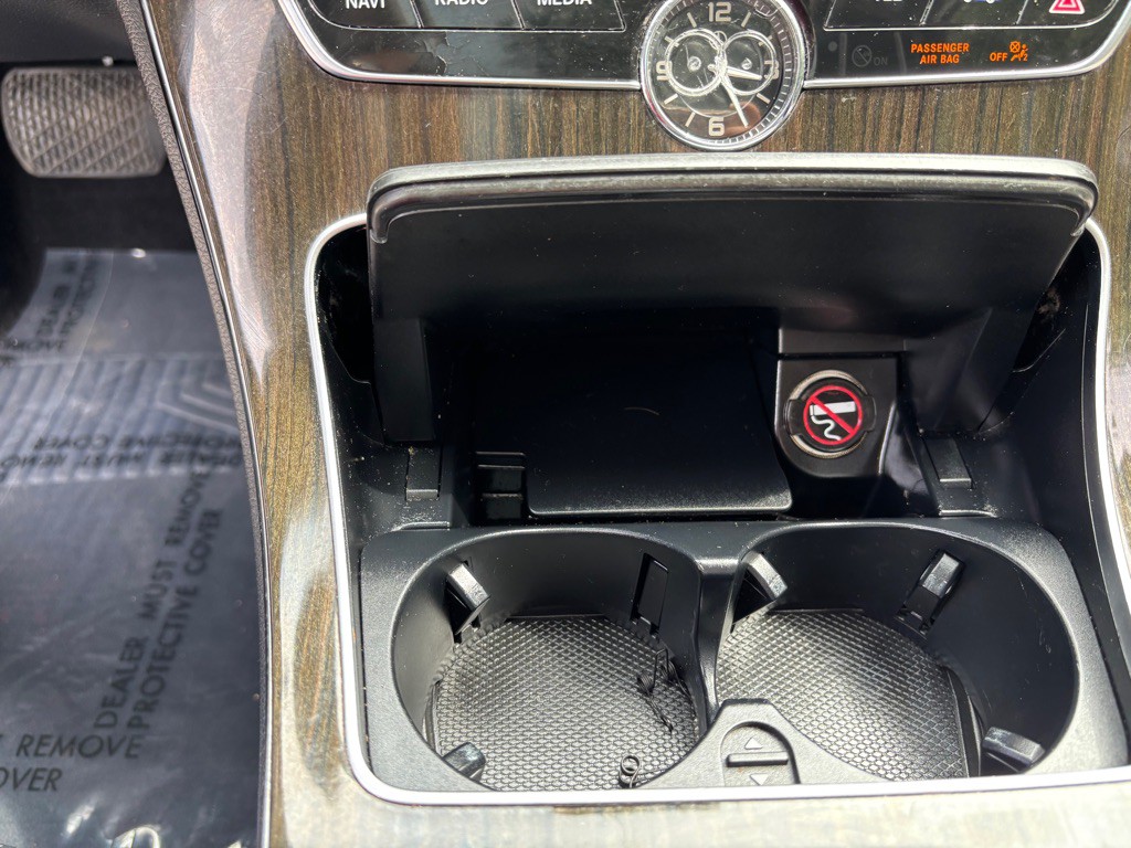 2017 Mercedes-Benz C-Class Image 55