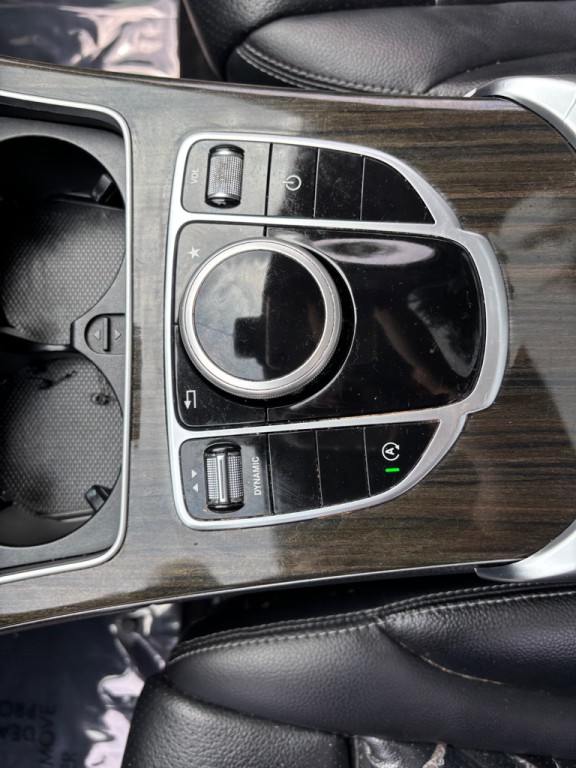 2017 Mercedes-Benz C-Class Image 66