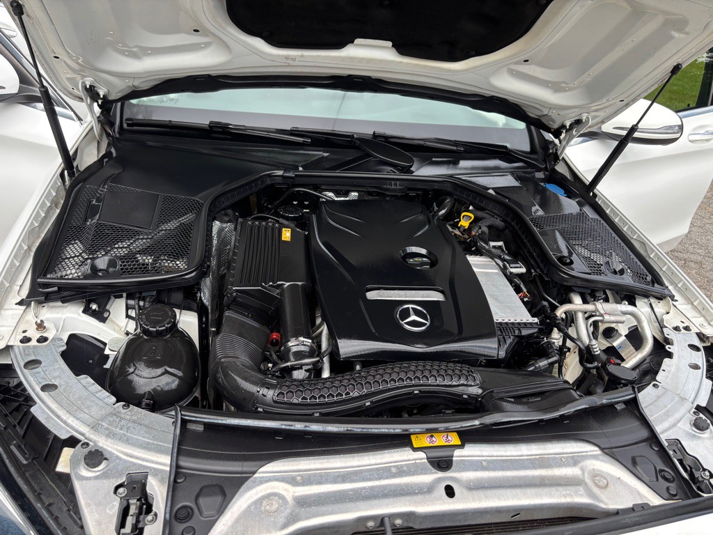 2017 Mercedes-Benz C-Class Image 69