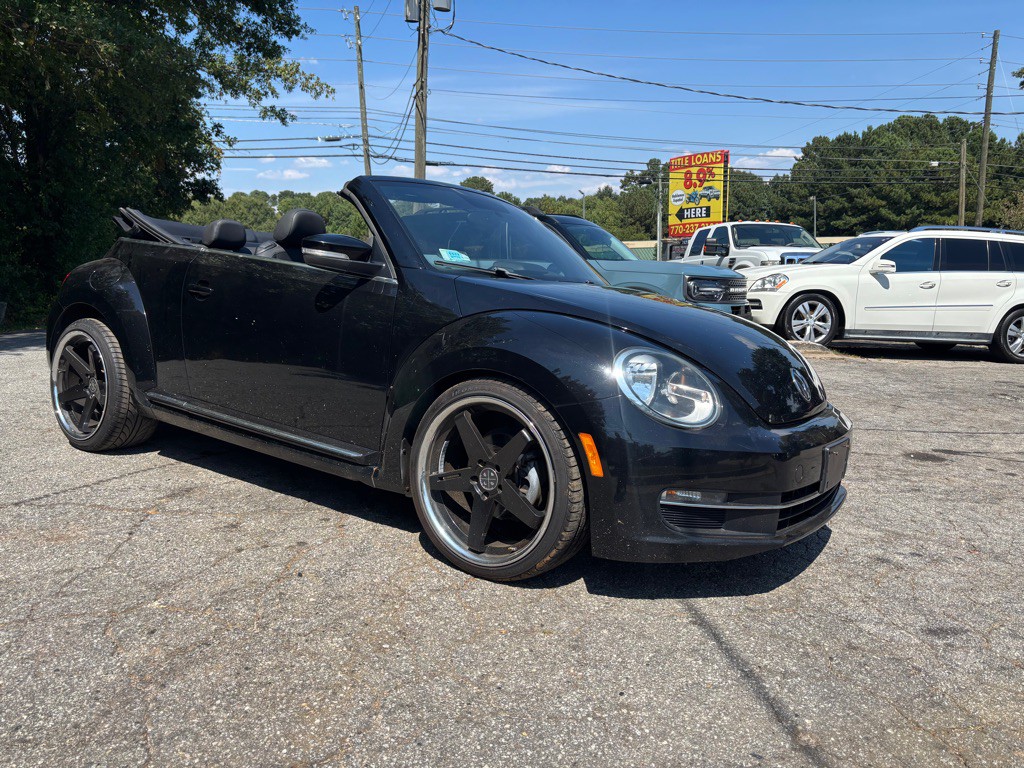 2013 Volkswagen Beetle Image 8