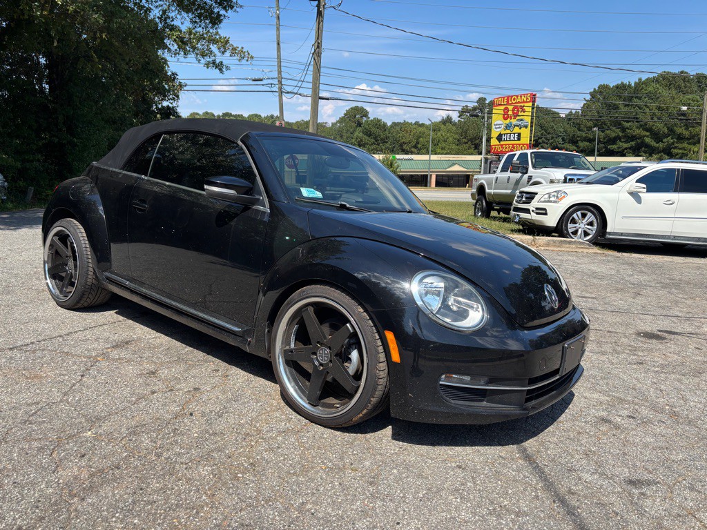2013 Volkswagen Beetle Image 17