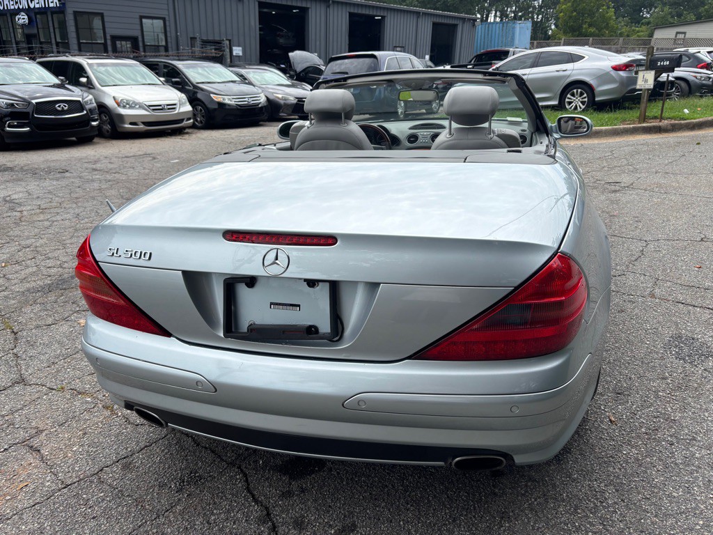 2003 Mercedes-Benz SL-Class Image 8