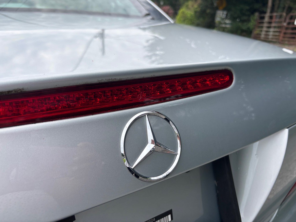 2003 Mercedes-Benz SL-Class Image 29