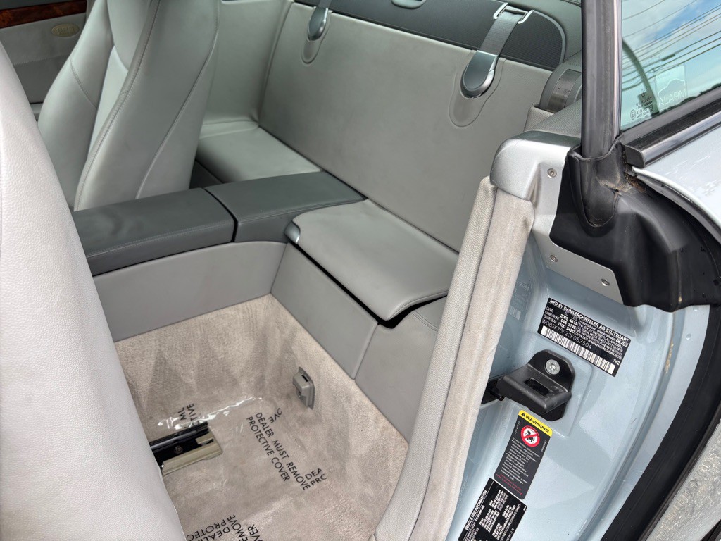 2003 Mercedes-Benz SL-Class Image 38