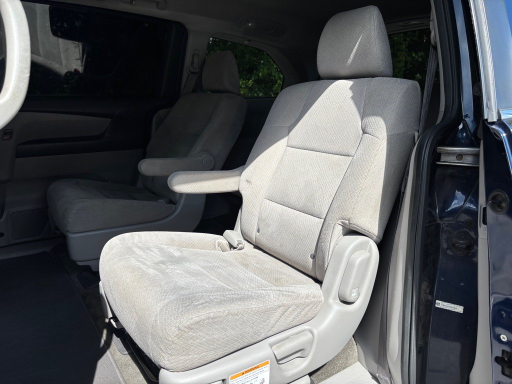 2016 Honda Odyssey Image 19