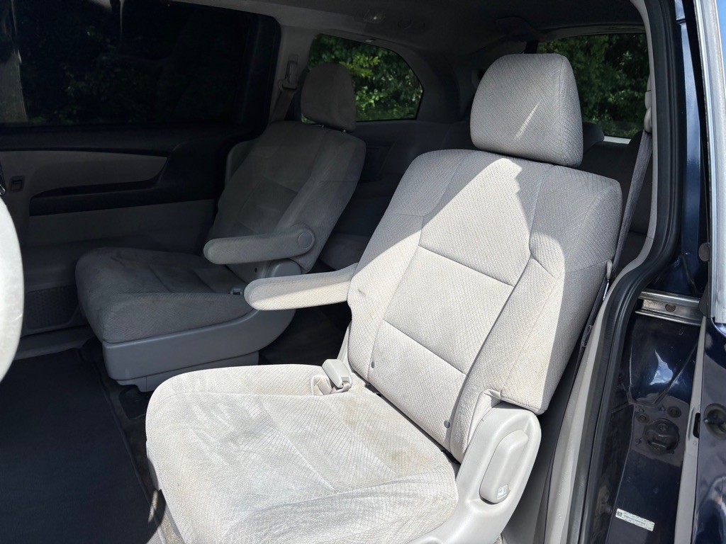 2016 Honda Odyssey Image 21