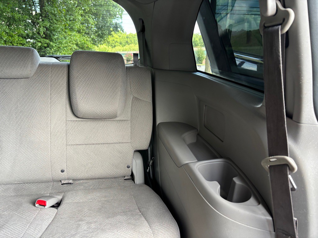 2016 Honda Odyssey Image 25