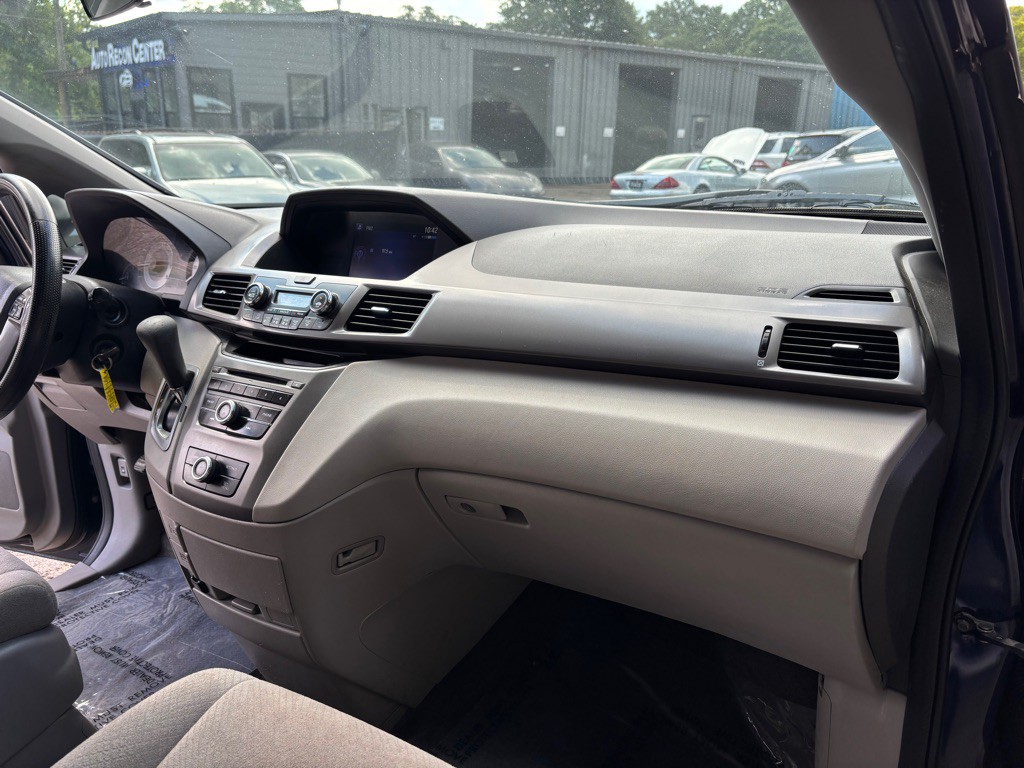 2016 Honda Odyssey Image 33