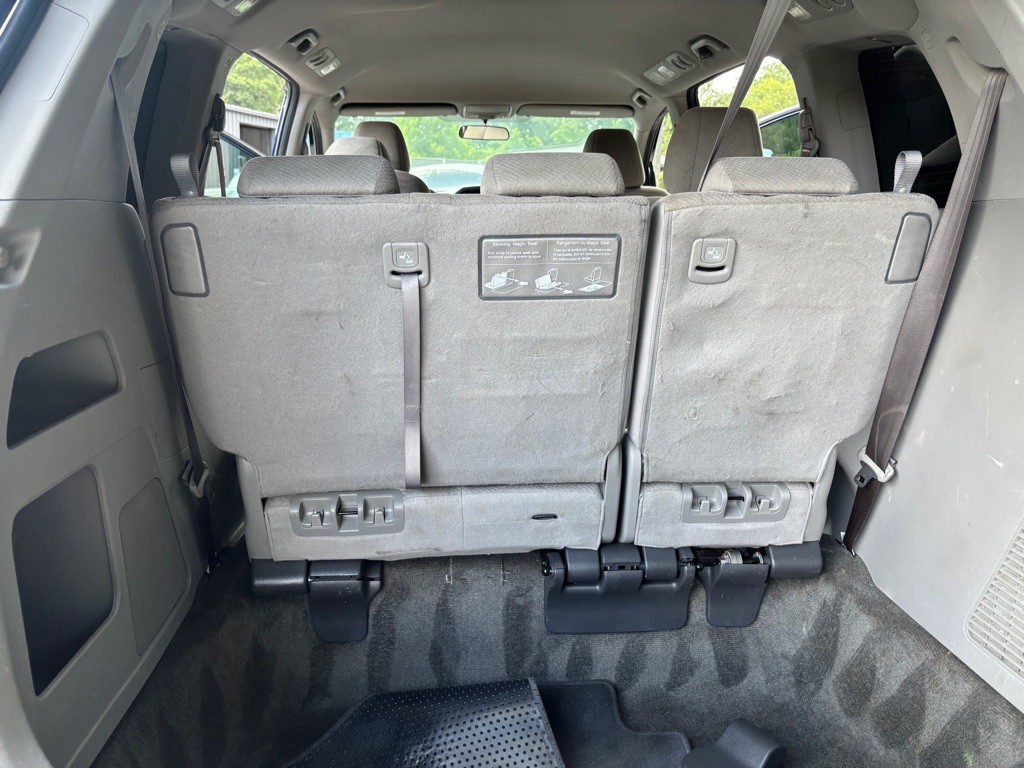 2016 Honda Odyssey Image 34