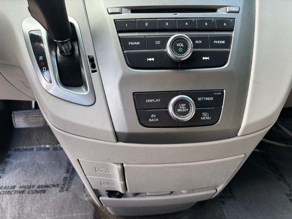 2016 Honda Odyssey Image 47