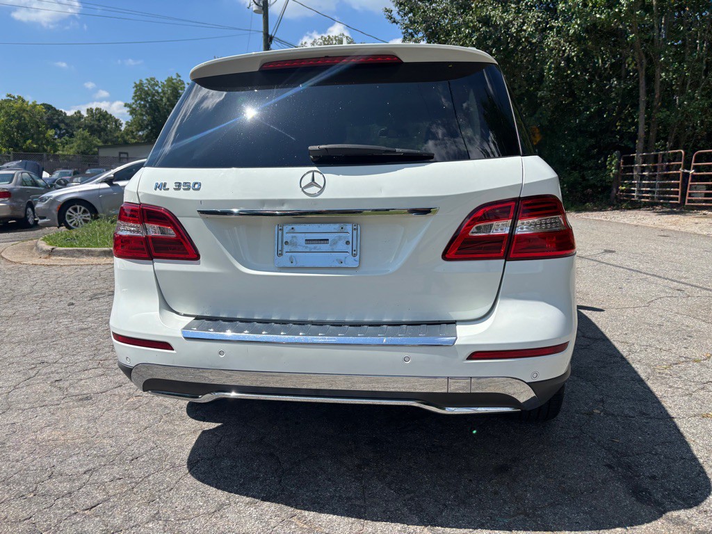 2014 Mercedes-Benz M-Class Image 12