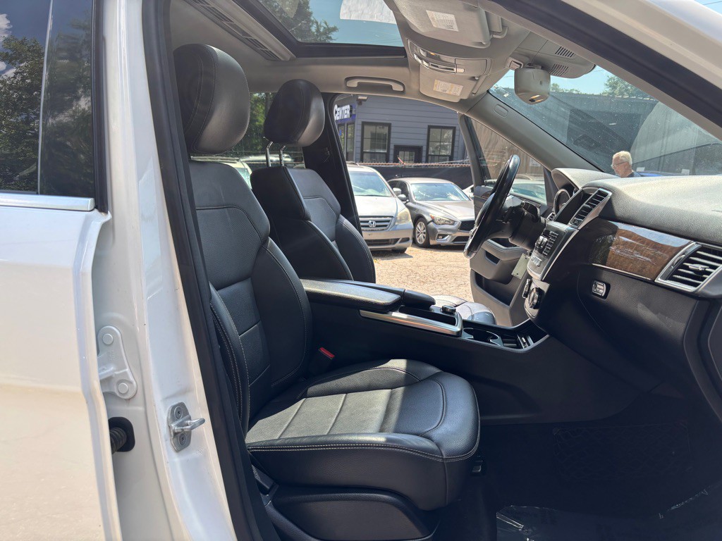 2014 Mercedes-Benz M-Class Image 23