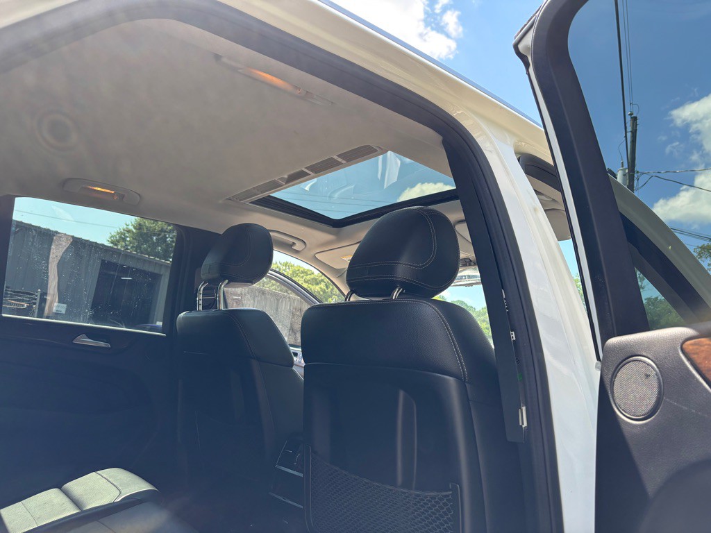 2014 Mercedes-Benz M-Class Image 26