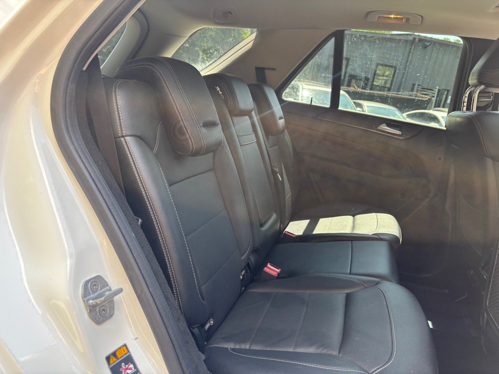 2014 Mercedes-Benz M-Class Image 30