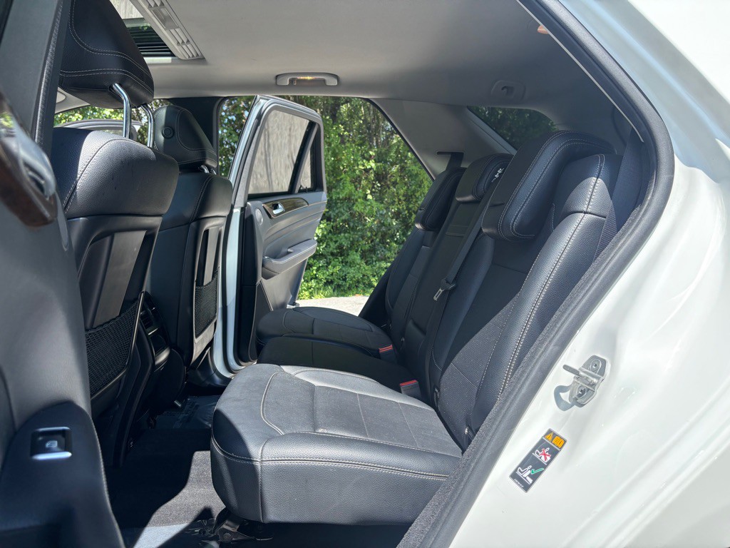 2014 Mercedes-Benz M-Class Image 32