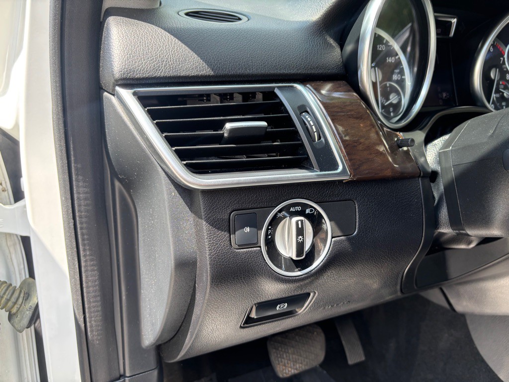 2014 Mercedes-Benz M-Class Image 51