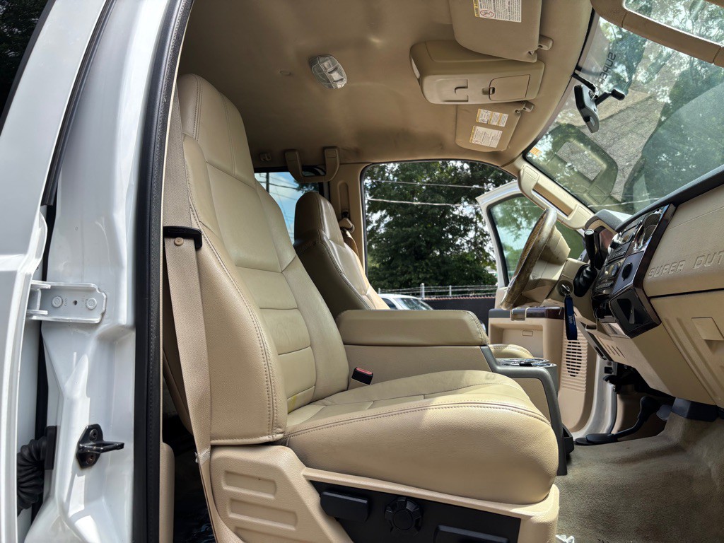 2008 Ford F-250 Image 24