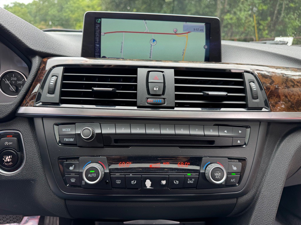 2014 BMW 3 Series Image 38