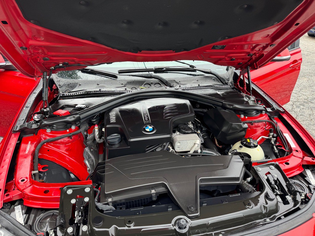 2014 BMW 3 Series Image 47