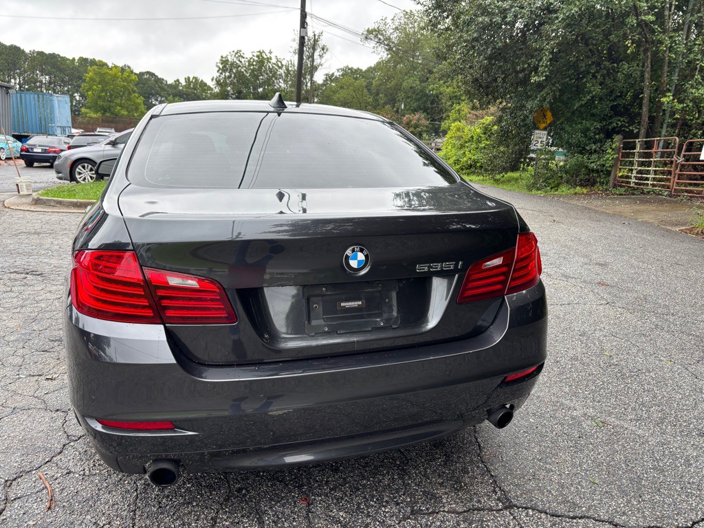 2014 BMW 5 Series Image 11