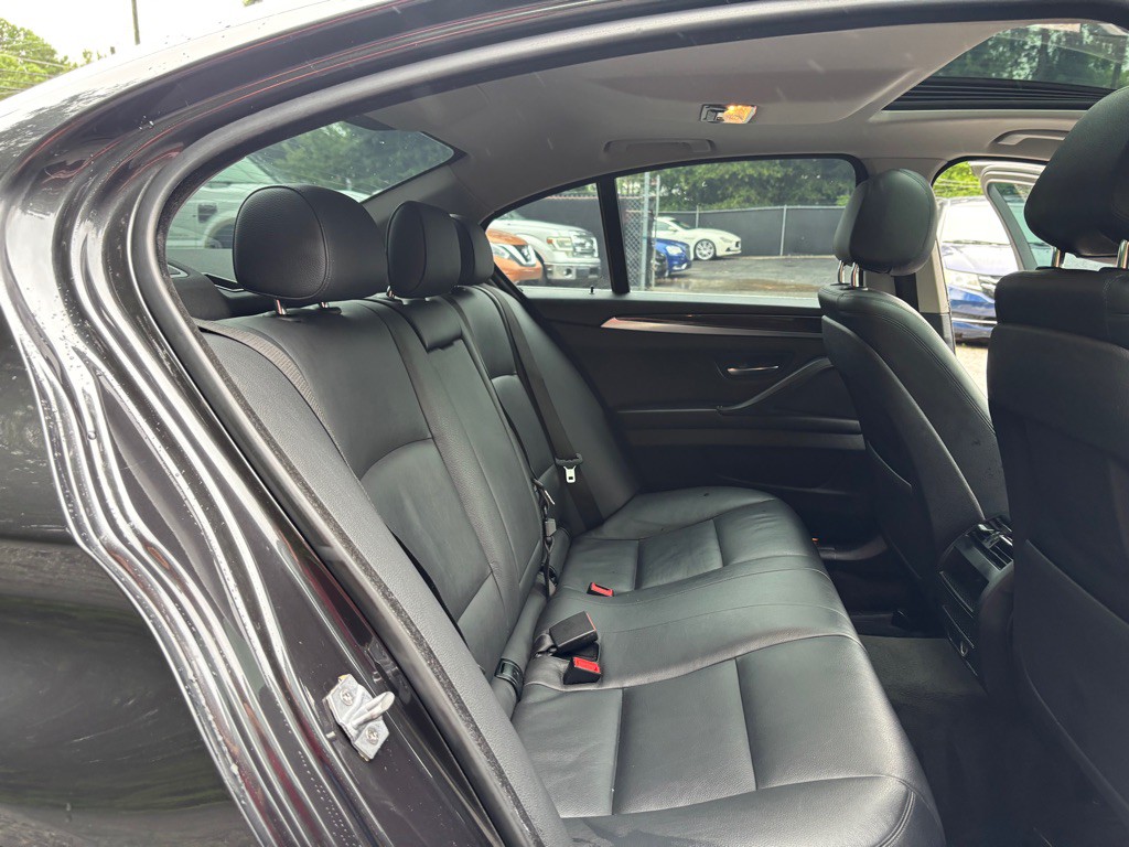 2014 BMW 5 Series Image 29
