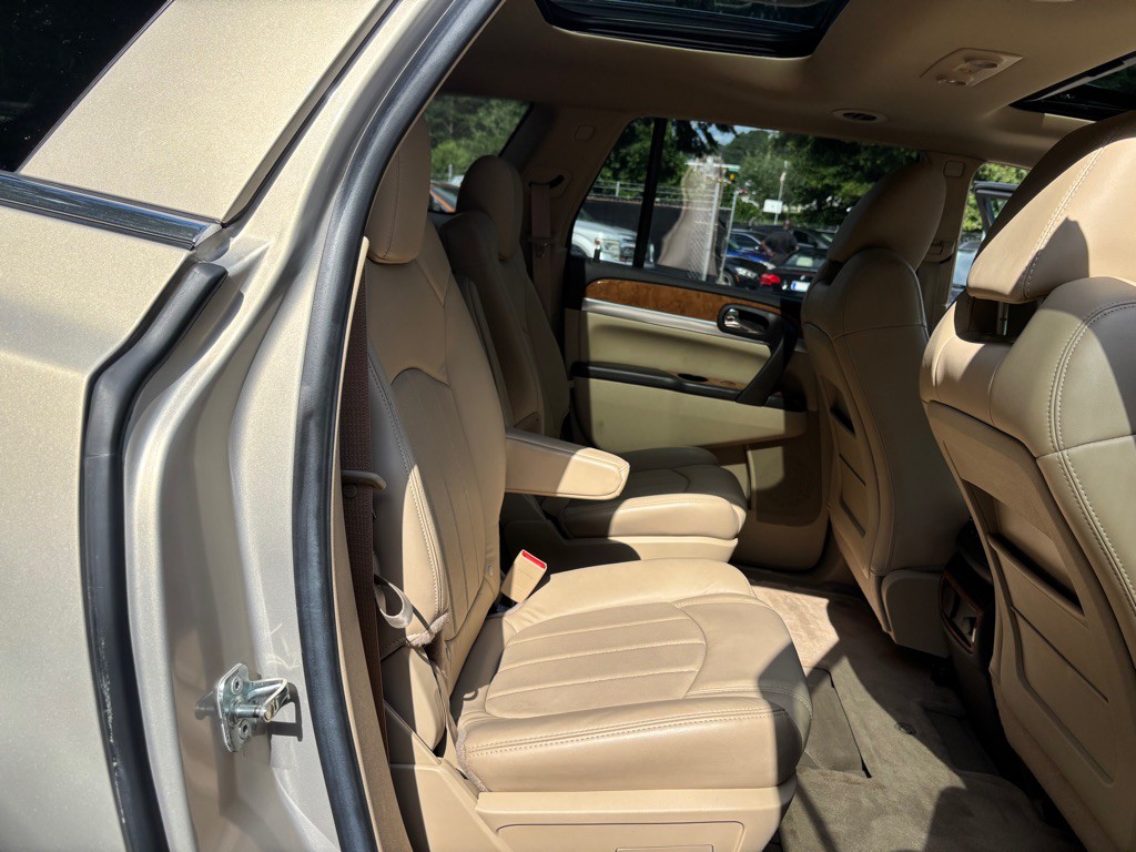 2009 Buick Enclave Image 27