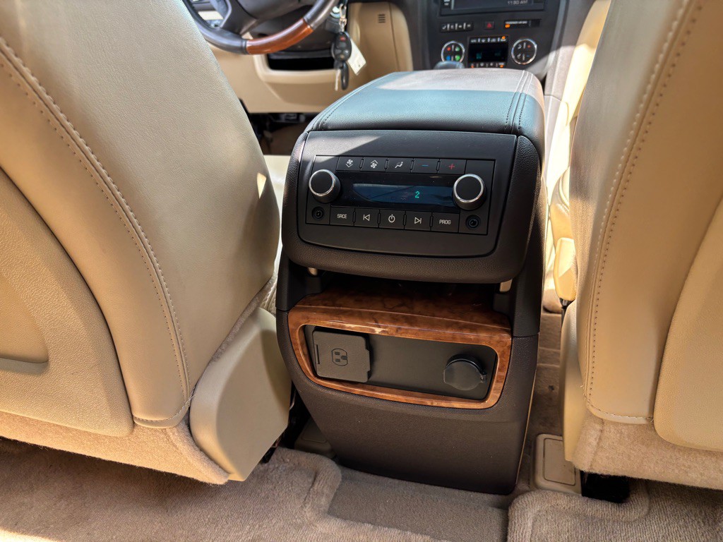 2009 Buick Enclave Image 30