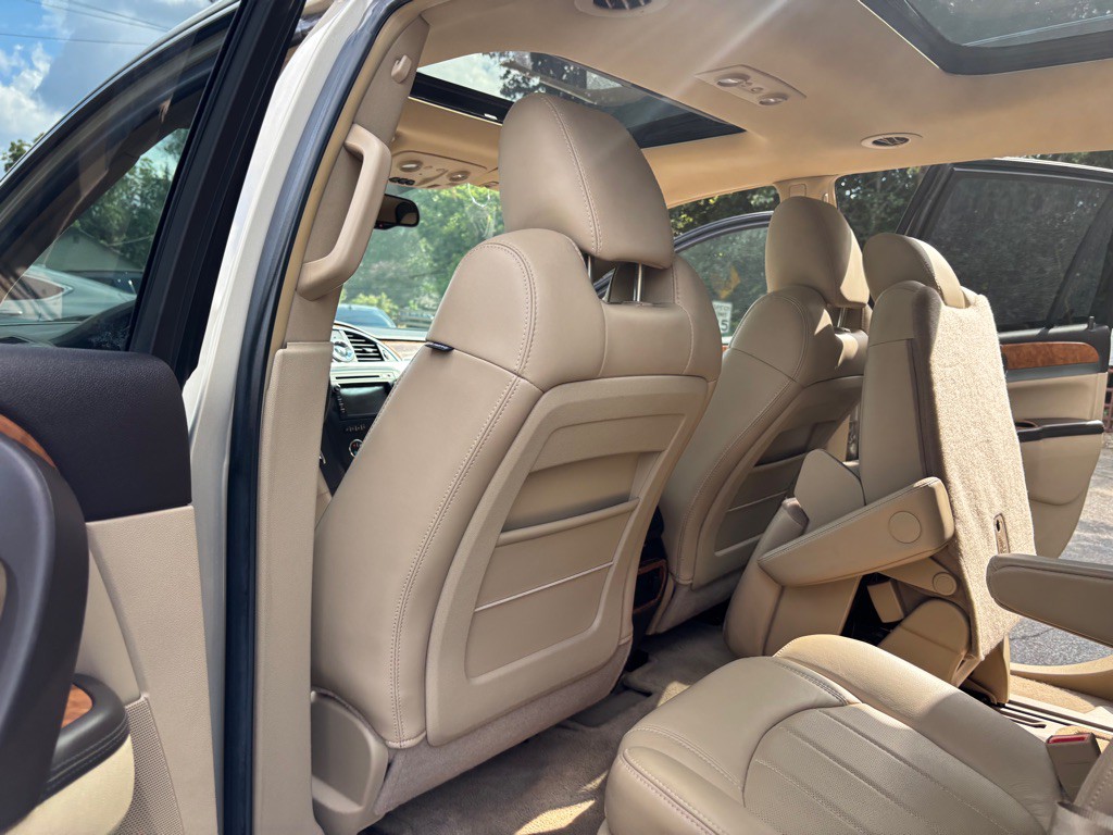 2009 Buick Enclave Image 40