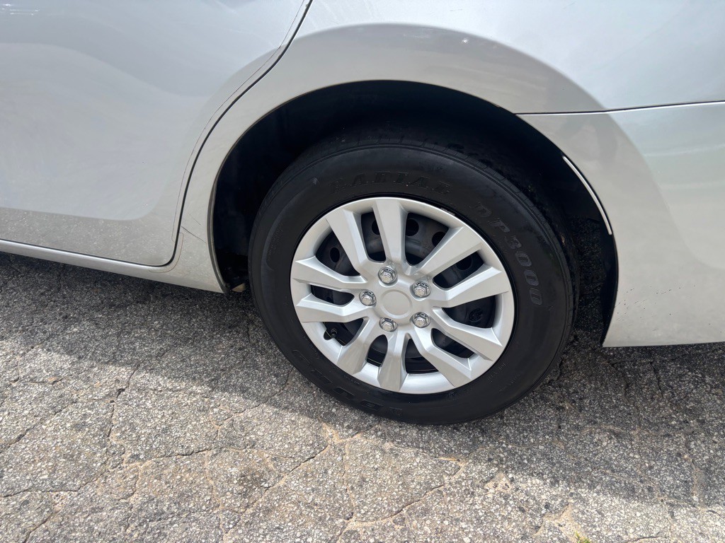 2014 Toyota Corolla Image 14