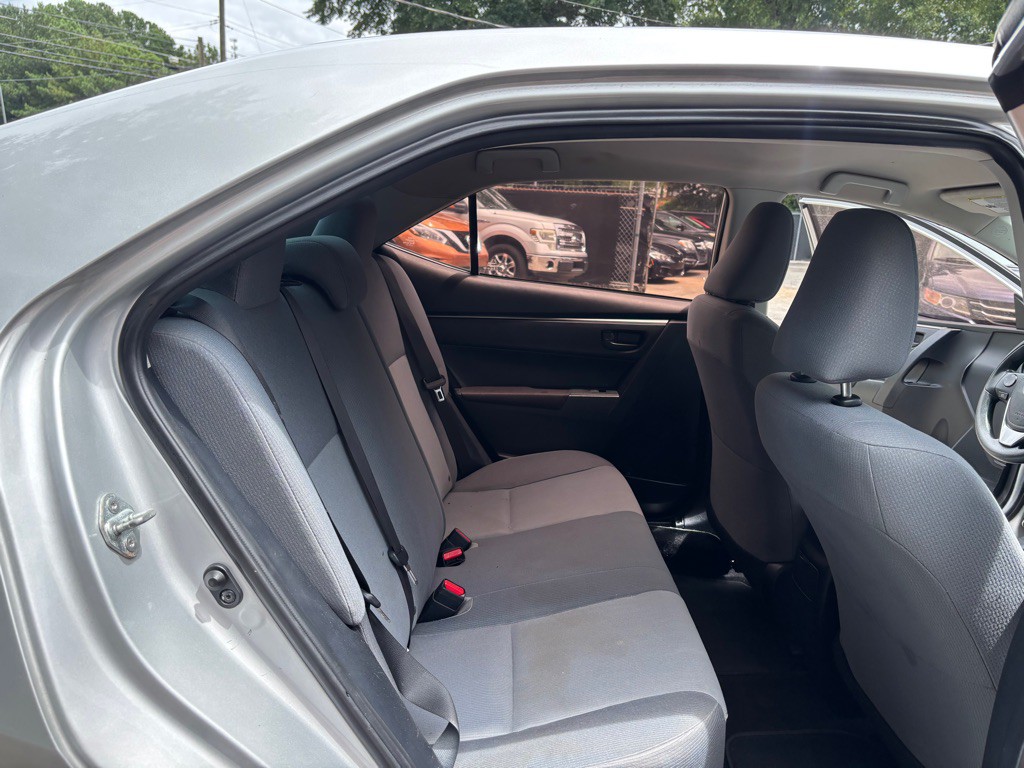 2014 Toyota Corolla Image 21