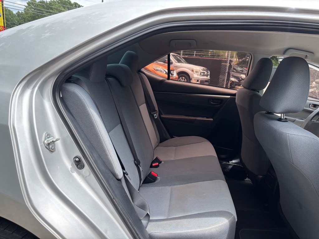 2014 Toyota Corolla Image 22