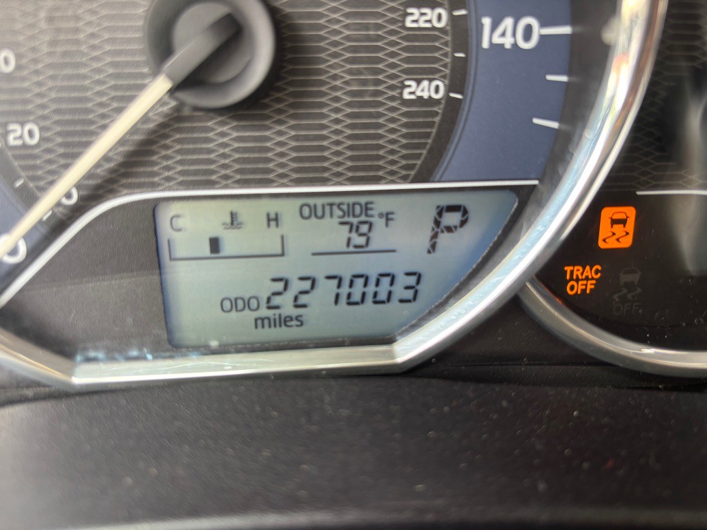 2014 Toyota Corolla Image 30
