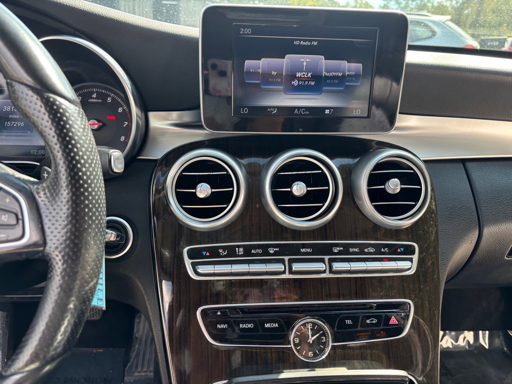 2017 Mercedes-Benz C-Class Image 48