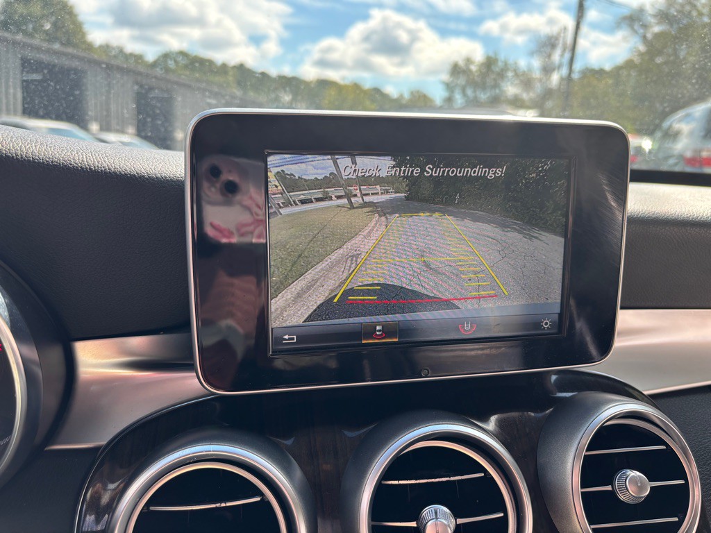 2017 Mercedes-Benz C-Class Image 55