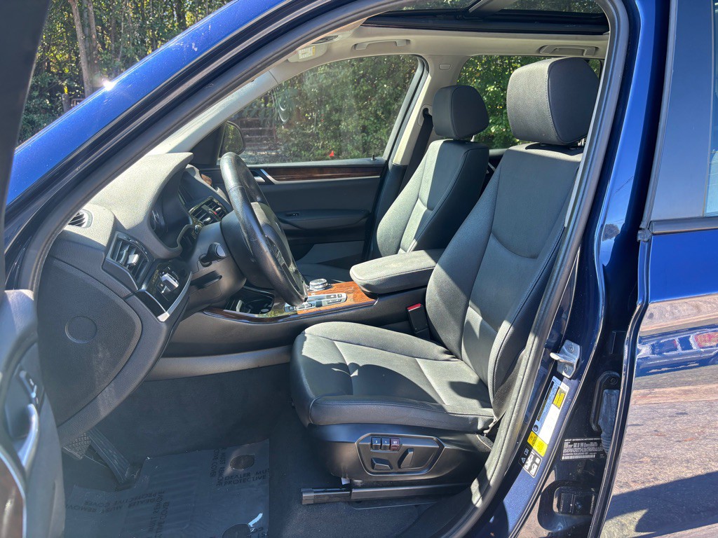 2016 BMW X3 Image 18