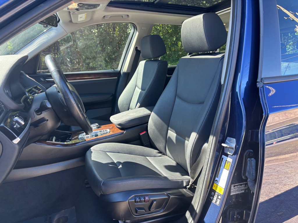 2016 BMW X3 Image 21