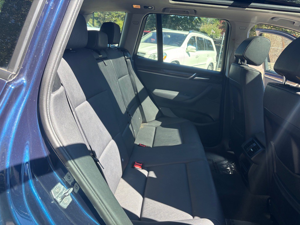 2016 BMW X3 Image 32