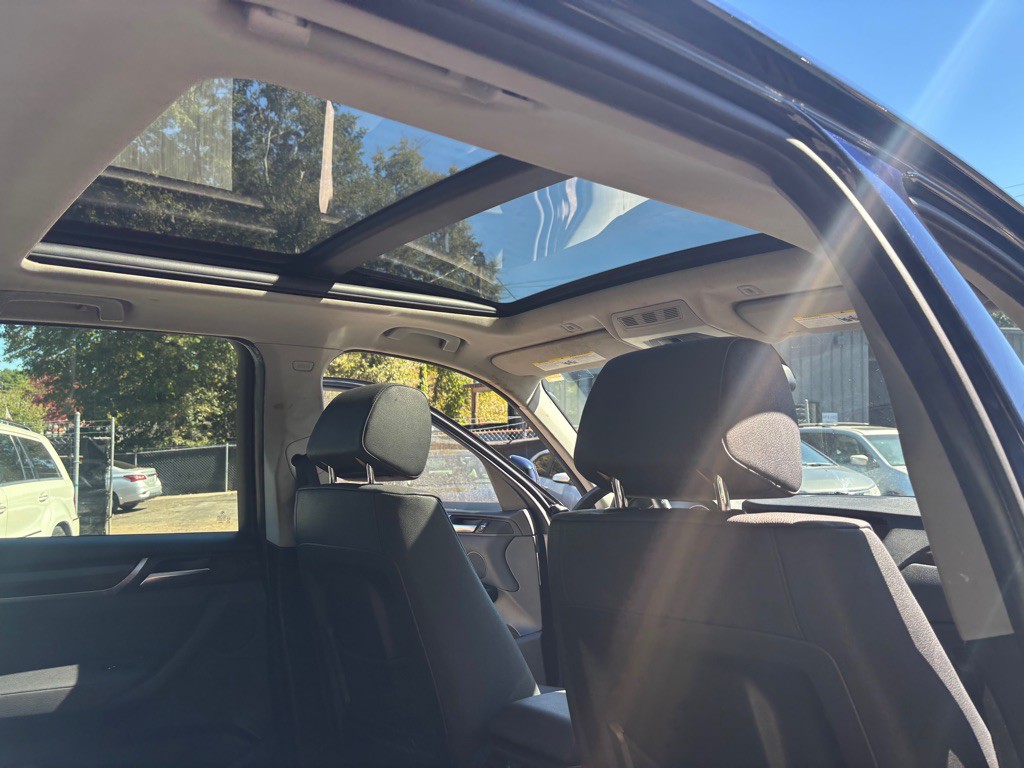 2016 BMW X3 Image 36