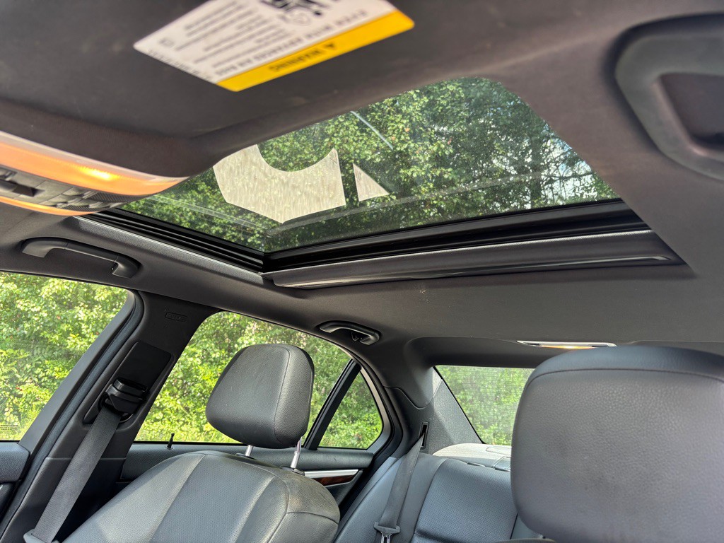 2013 Mercedes-Benz C-Class Image 23