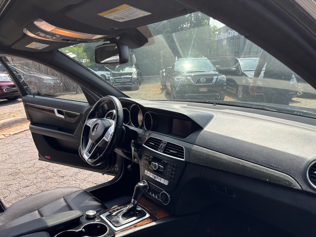 2013 Mercedes-Benz C-Class Image 26
