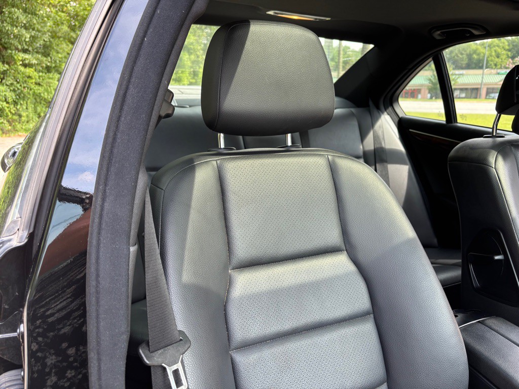 2013 Mercedes-Benz C-Class Image 27