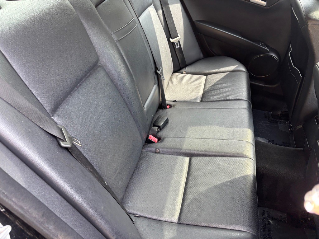 2013 Mercedes-Benz C-Class Image 33