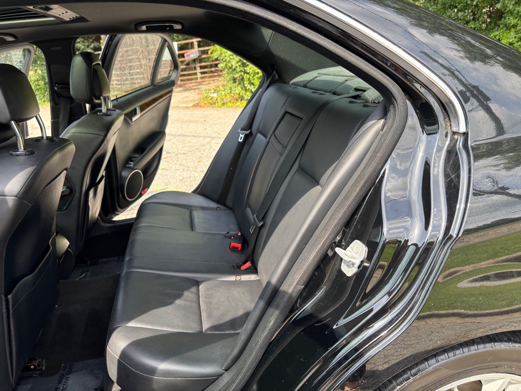 2013 Mercedes-Benz C-Class Image 35