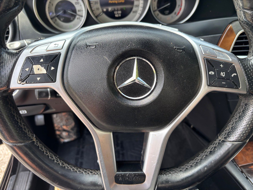 2013 Mercedes-Benz C-Class Image 40