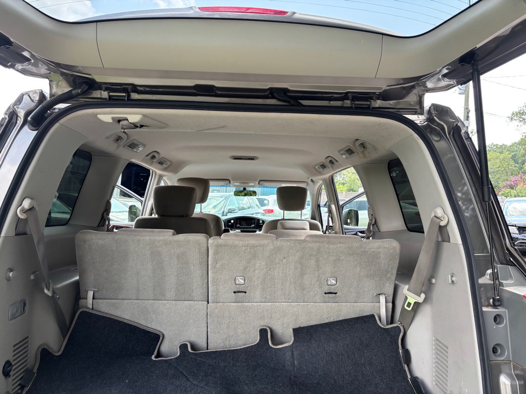 2017 Nissan Quest Image 65