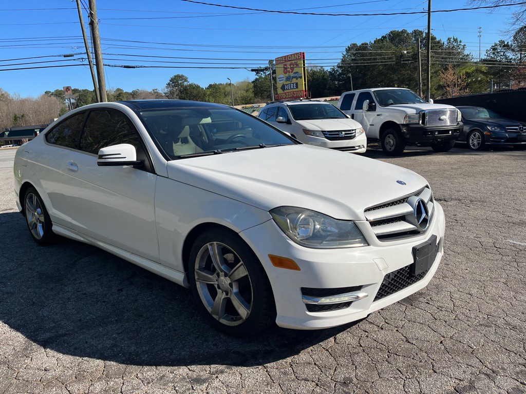 2013 Mercedes-Benz C-Class Image 8