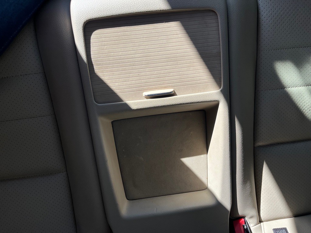 2013 Mercedes-Benz C-Class Image 37