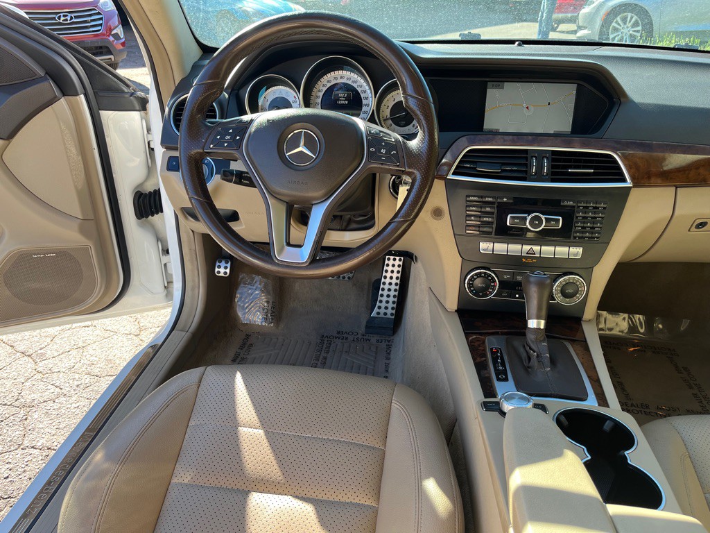 2013 Mercedes-Benz C-Class Image 41