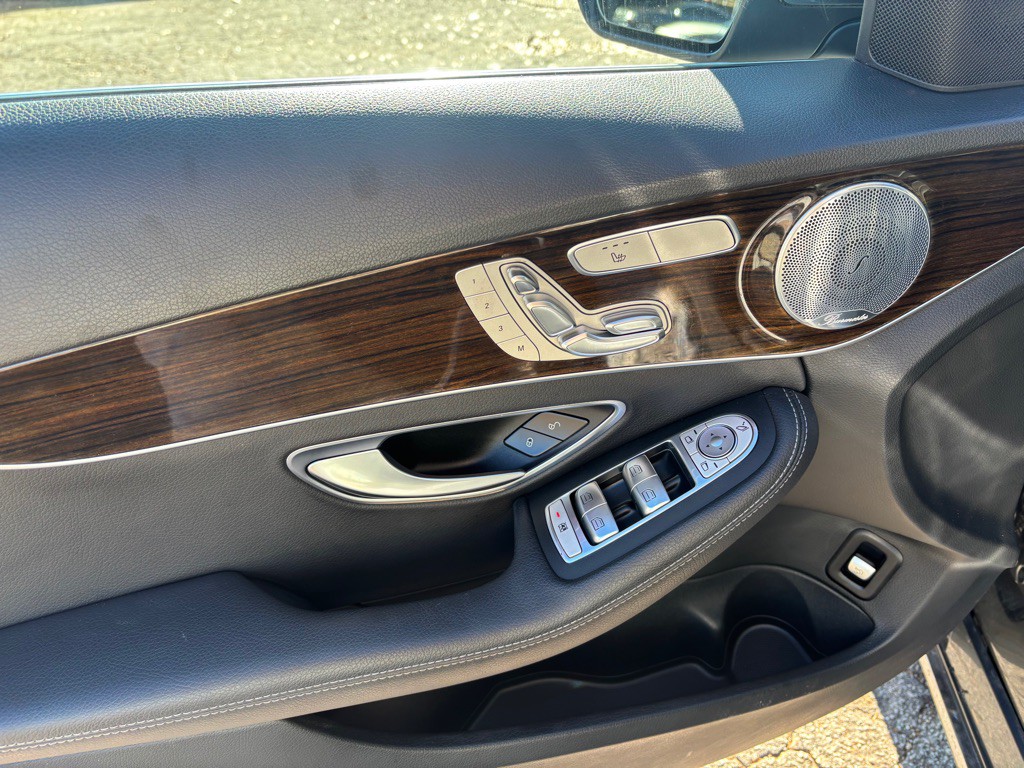 2020 Mercedes-Benz C-Class Image 23